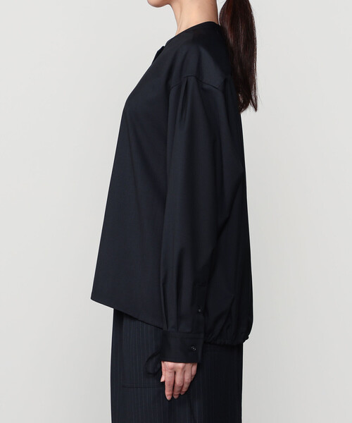 nicholson&nicholson（ニコルソンアンドニコルソン）の「nicholson & nicholson | 〈別注〉 ドローストリング長袖ブラウス WOMEN（シャツ/ブラウス・レディース・チャコール/ネイビー・38）」の11枚目の写真