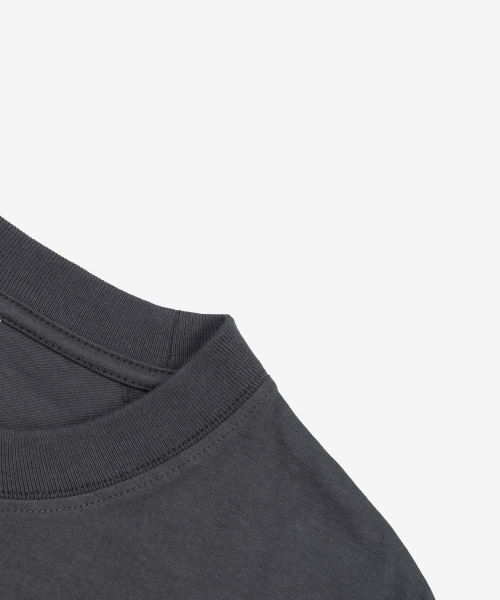 NET SOCIAL CLUB(ネットソーシャルクラブ)の「終末の蛇 レイニーデイ ネットソーシャル 半袖Tシャツ (チャコール)(Tシャツ/カットソー・レディース・その他・LARGE/MEDIUM/X-LARGE/SMALL)」の5枚目の写真
