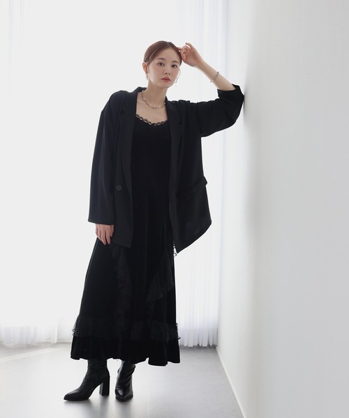 J by blue(ジェイバイブルー)の「《2サイズ展開》 ベロアキャミワンピース + テーラードジャケット 2点セット 卒業式 入学式 結婚式 成人式 二次会 同窓会 セレモニー パーティードレス オケージョンドレス お呼ばれ 20代 30代(ドレス・レディース・ブラウン/ブラック・MEDIUM/LARGE)」の22枚目の写真