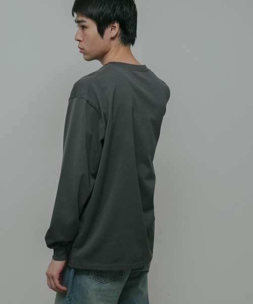 URBAN RESEARCH DOORS（アーバンリサーチドアーズ）の「Ultima Jersey Long-Sleeve T-Shirts（Tシャツ/カットソー・メンズ・ホワイト/チャコールグレー/ブラウン・MEDIUM/LARGE/SMALL）」の18枚目の写真