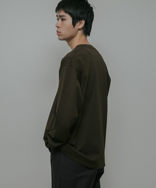 URBAN RESEARCH DOORS（アーバンリサーチドアーズ）の「Ultima Jersey Long-Sleeve T-Shirts（Tシャツ/カットソー・メンズ・ホワイト/チャコールグレー/ブラウン・MEDIUM/LARGE/SMALL）」の12枚目の写真