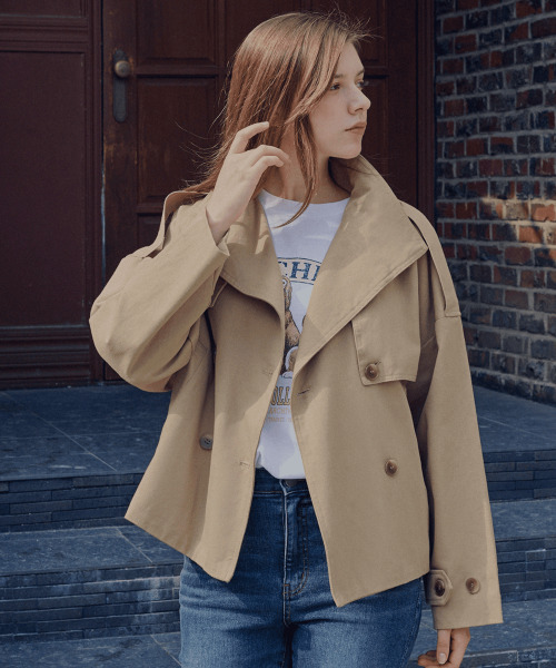 SLOWLOLLI（スローローリ）の「High neck half jacket_2 Colors（その他アウター・レディース・ベージュ/ネイビー・FREE）」の6枚目の写真