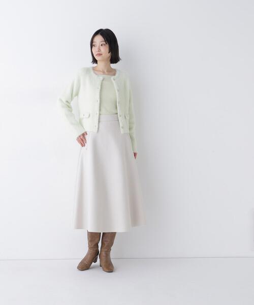 NATURAL BEAUTY BASIC(ナチュラルビューティーベーシック)の「圧縮ジャージースカートシリーズ フレアスカート(スカート・レディース・ベージュ/チャコールグレー/オフホワイト・MEDIUM/SMALL/LARGE)」の4枚目の写真