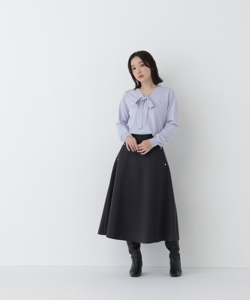 NATURAL BEAUTY BASIC(ナチュラルビューティーベーシック)の「圧縮ジャージースカートシリーズ フレアスカート(スカート・レディース・ベージュ/チャコールグレー/オフホワイト・MEDIUM/SMALL/LARGE)」の12枚目の写真