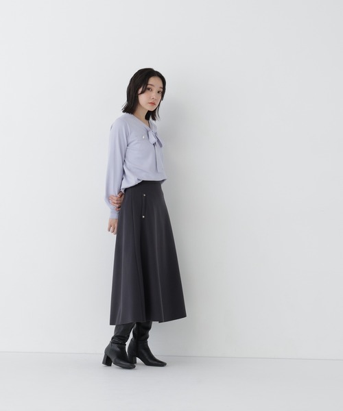 NATURAL BEAUTY BASIC(ナチュラルビューティーベーシック)の「圧縮ジャージースカートシリーズ フレアスカート(スカート・レディース・ベージュ/チャコールグレー/オフホワイト・MEDIUM/SMALL/LARGE)」の16枚目の写真
