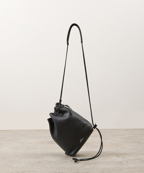waku ワク / 『KURO』Series 巾着レザーショルダーバッグS 牛革 / WK