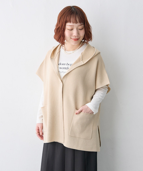anyfee(エニフィー)の「【anyfee/大きいサイズ】フーディーゆるニットベスト(カーディガン/ボレロ・レディース・ベージュ/ブラック・3L/5L/4L/LL)」の3枚目の写真