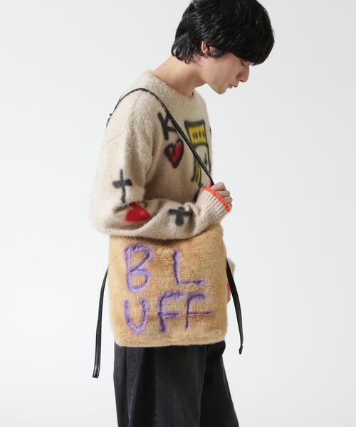 ROYAL FLASH(ロイヤルフラッシュ)の「guernika/ゲルニカ/Fur Bag / size L(ショルダーバッグ・レディース・ベージュ/ホワイト・F)」の2枚目の写真