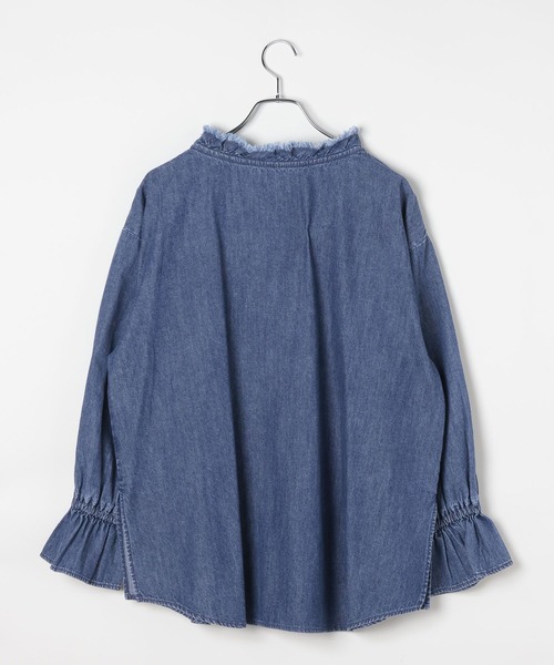 LEPSIM(レプシィム)の「《WEB・一部店舗限定》デニム前開きブラウス 1052159(シャツ/ブラウス・レディース・ブルー/ブラック・FREE)」の4枚目の写真