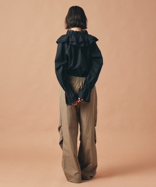 AT THE TRNK(アットザトランク)の「パラシュート パンツ AT THE TRNK(その他パンツ・レディース・ブラック/モカ・フリー)」の13枚目の写真