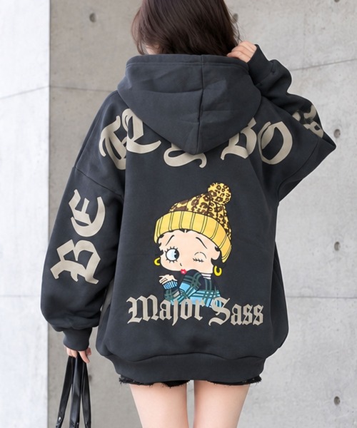 GLAMOROUS JANE(グラマラスジェーン)の「裏起毛BETTY BOOPバックプリントオーバーサイズパーカー(パーカー・レディース・チャコールグレー/ブラック/アイボリー・FREE)」の20枚目の写真
