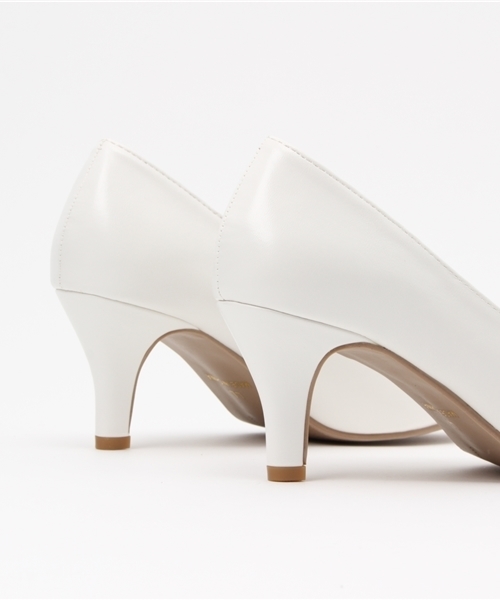 Noubel Voug Relax(ヌーベルヴォーグリラックス)の「Noubel Voug Relax(ヌーベル ヴォーグ リラックス)/ポインテッドトゥスクエアカット シンプルパンプス(パンプス・レディース・ライトブルー/ホワイト/レッド/ピンク/ブラック/ブラック系その他・S/LL/L/M)」の12枚目の写真