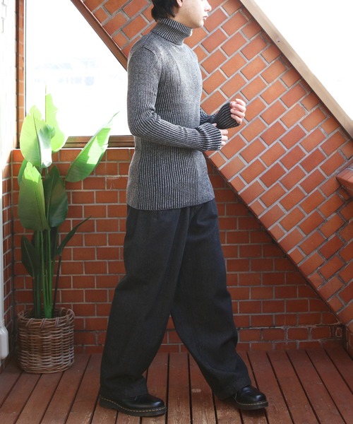 ８(eight)（エイト）の「リブ編みタートルネックセーター（ニット/セーター・メンズ・ホワイト/ワイン/カーキ/グレー/チャコールグレー/ブラック/ブルー・LARGE/MEDIUM/X-LARGE）」の12枚目の写真