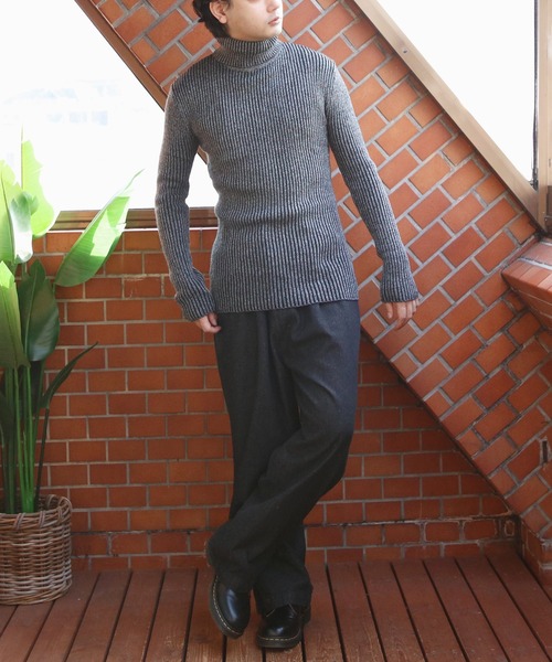 ８(eight)（エイト）の「リブ編みタートルネックセーター（ニット/セーター・メンズ・ホワイト/ワイン/カーキ/グレー/チャコールグレー/ブラック/ブルー・LARGE/MEDIUM/X-LARGE）」の13枚目の写真