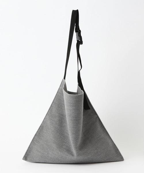 Another Edition(アナザーエディション)の「ロゴショルダーバッグ(ショルダーバッグ・レディース・オフホワイト/ブラック/グレー/オレンジ・FREE)」の6枚目の写真