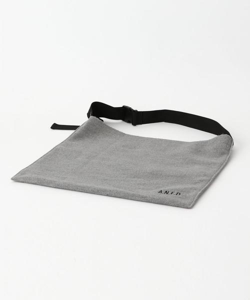 Another Edition(アナザーエディション)の「ロゴショルダーバッグ(ショルダーバッグ・レディース・オフホワイト/ブラック/グレー/オレンジ・FREE)」の17枚目の写真