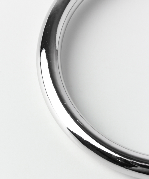 SENSE OF PLACE by URBAN RESEARCH(センスオブプレイスバイアーバンリサーチ)の「ダブルボールビッグサークルピアス(ピアス(両耳用)・レディース・シルバー・FREE)」の3枚目の写真