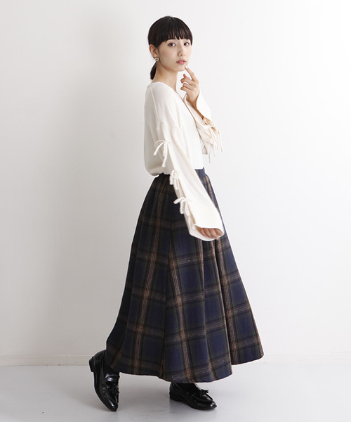 MERLOT（メルロー）の「チェック柄タックフレアスカート1096（スカート・レディース・グレー/ネイビー/カーキ/オレンジ・FREE）」の20枚目の写真
