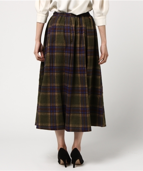 MERLOT（メルロー）の「チェック柄タックフレアスカート1096（スカート・レディース・グレー/ネイビー/カーキ/オレンジ・FREE）」の7枚目の写真