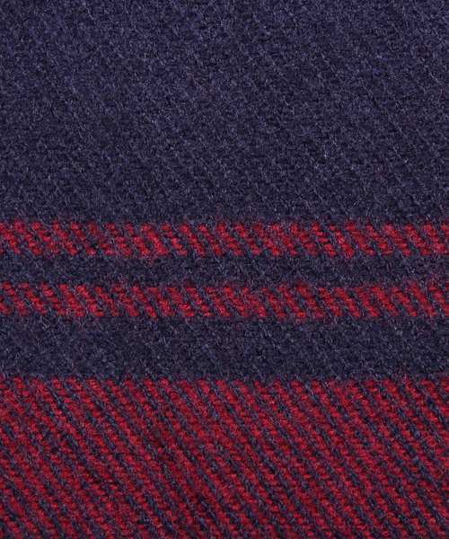 ８(eight)（エイト）の「裾ライン 大判 マフラー ストール（ポンチョ・メンズ・ブラック/ネイビー/ベージュ・FREE）」の20枚目の写真