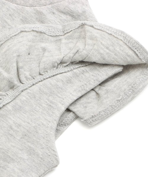 apres les cours（アプレレクール）の「LEE袖フリルTシャツ（Tシャツ/カットソー・キッズ・オフホワイト/レッド/グレー・100/120/90/140/80/110/130）」の13枚目の写真