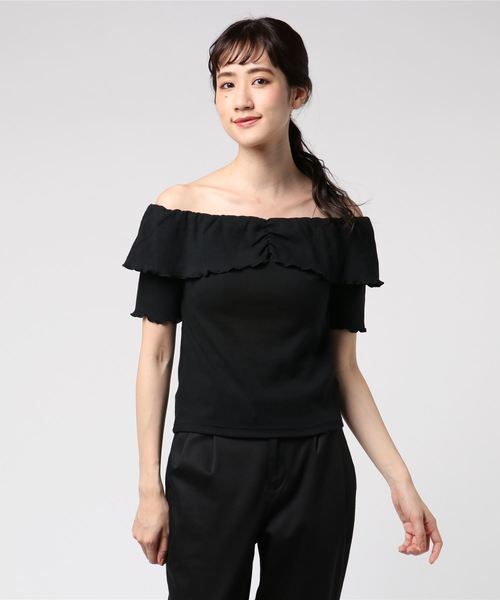 MOUSSY(マウジー)の「MELLOW RIB OFF SHOULDER TOP(Tシャツ/カットソー・レディース・イエロー/ブラウン/ブラック・FREE)」の6枚目の写真