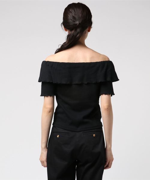 MOUSSY(マウジー)の「MELLOW RIB OFF SHOULDER TOP(Tシャツ/カットソー・レディース・イエロー/ブラウン/ブラック・FREE)」の5枚目の写真