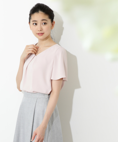 NATURAL BEAUTY BASIC（ナチュラルビューティーベーシック）の「ポインテッドゴールドブラウス（シャツ/ブラウス・レディース・オフホワイト/ピンク/ネイビー・LARGE/MEDIUM/SMALL）」の8枚目の写真