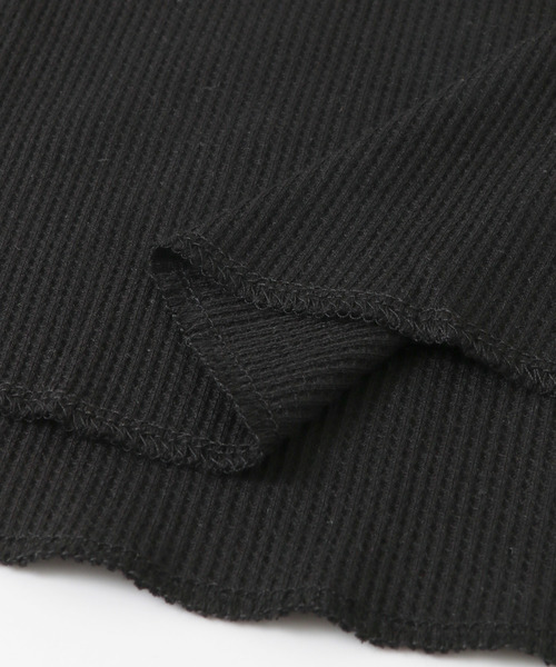 ITEMS URBANRESEARCH(アイテムズ アーバンリサーチ)の「ワッフル半袖ロングTシャツ(Tシャツ/カットソー・メンズ・ホワイト/ブラック・40/38)」の9枚目の写真