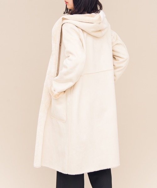 Aunt Marie's（アントマリーズ）の「AUNT MARIE'S フェイクムートンロングコート（ムートンコート・レディース・ライトグレー/ベージュ/ナチュラル・FREE）」の17枚目の写真