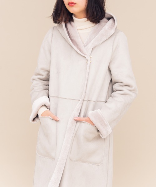 Aunt Marie's（アントマリーズ）の「AUNT MARIE'S フェイクムートンロングコート（ムートンコート・レディース・ライトグレー/ベージュ/ナチュラル・FREE）」の7枚目の写真