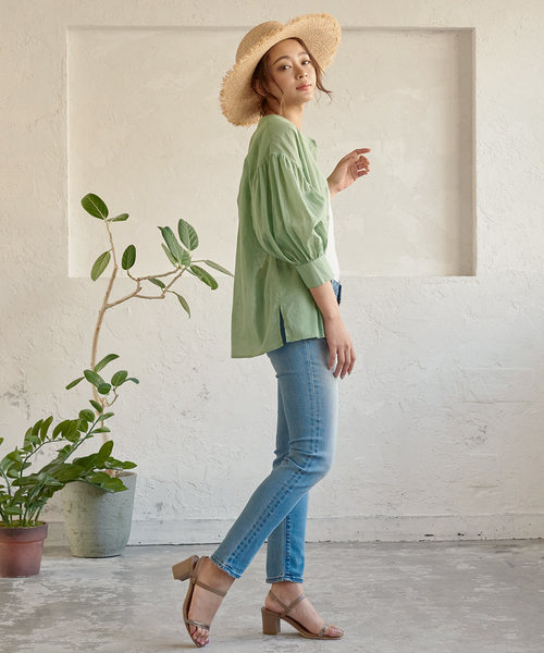 KOBE LETTUCE（コウベレタス）の「ボリュームスリーブ薄手コットンブラウス（シャツ/ブラウス・レディース・ベージュ/オフホワイト/ブルー/グリーン・FREE）」の8枚目の写真