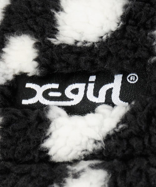 X-girl（エックスガール）の「FLUFFY NECK WARMER（ネックウォーマー/スヌード・レディース・ホワイト/マルチ/ブラック/ベージュ/レッド/パープル・ONE SIZE）」の8枚目の写真