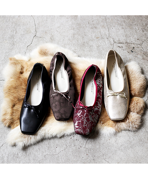 JELLY BEANS（ジェリービーンズ）の「スクエアトゥディープカットバレエシューズ(103840)JELLY BEANS Riche