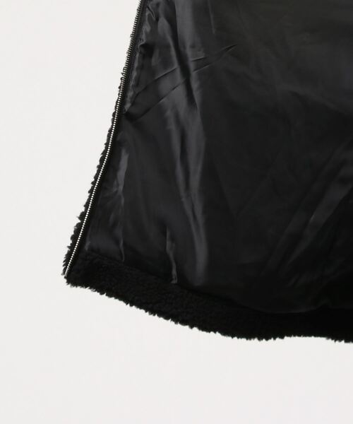 STYLEBLOCK（スタイルブロック）の「バックロゴビッグシルエットシープボアブルゾン（ブルゾン・メンズ・ベージュ/タン/ブラック・M/L）」の5枚目の写真