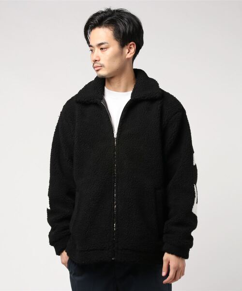 STYLEBLOCK（スタイルブロック）の「バックロゴビッグシルエットシープボアブルゾン（ブルゾン・メンズ・ベージュ/タン/ブラック・M/L）」の8枚目の写真