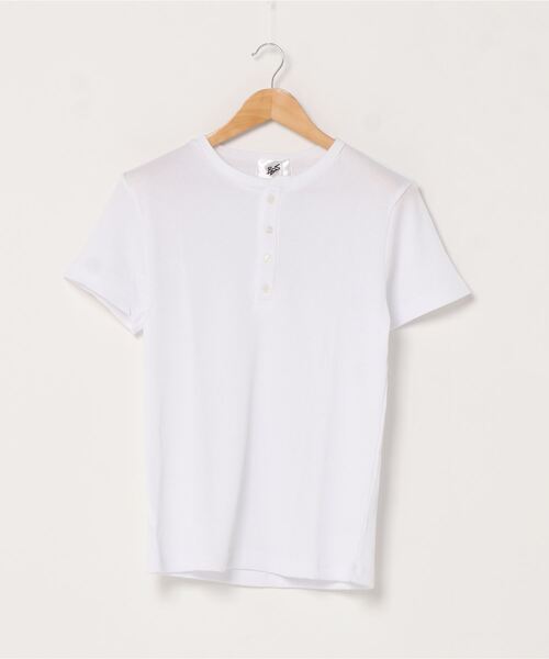 INNOCENT(イノセント)の「サーマル半袖ヘンリーネックTシャツ(Tシャツ/カットソー・レディース・グレー/サックスブルー/ピンク/ホワイト/カーキ/ブラック/ネイビー・MEDIUM/LARGE/X-LARGE)」の18枚目の写真