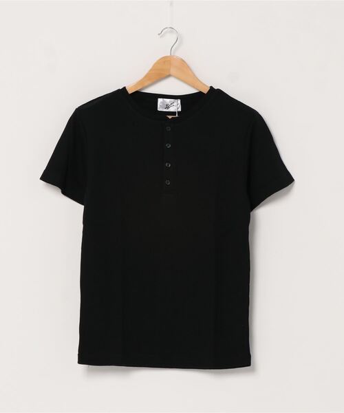INNOCENT(イノセント)の「サーマル半袖ヘンリーネックTシャツ(Tシャツ/カットソー・レディース・グレー/サックスブルー/ピンク/ホワイト/カーキ/ブラック/ネイビー・MEDIUM/LARGE/X-LARGE)」の17枚目の写真