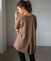 バックスリットゆるTシャツ