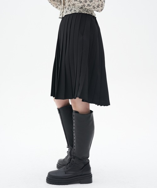 FEKETE（フェケテ）の「FEKETE PLEATS SKIRT（スカート）」 - WEAR