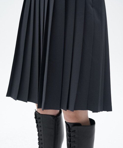 FEKETE（フェケテ）の「FEKETE PLEATS SKIRT（スカート）」 - WEAR