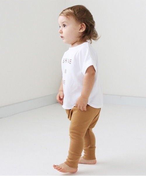 quoti use fith（クゥオティ　ユース　フィス）の「スムース ベビーサルエルロングパンツ（スウェットパンツ・キッズ・ミント/ベージュ/ブラウン・70/80/90）」の7枚目の写真