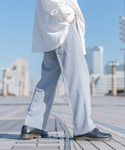 kutir(クティール)の「センタープレス2タックトラウザー(その他パンツ・メンズ・チャコールグレー/ライトブルー/ブラック/オフホワイト・SMALL/MEDIUM/LARGE)」の4枚目の写真