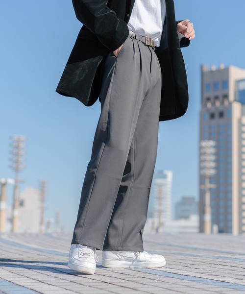 kutir(クティール)の「センタープレス2タックトラウザー(その他パンツ・メンズ・チャコールグレー/ライトブルー/ブラック/オフホワイト・SMALL/MEDIUM/LARGE)」の8枚目の写真