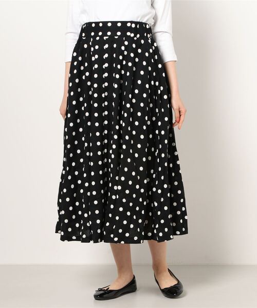 Furryrate(ファーリーレート)の「・furry rate ドットタックスカート*(スカート・レディース・ブラック/ナチュラル/モカ・FREE)」の1枚目の写真