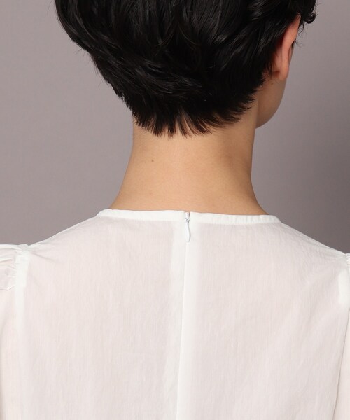 DRESSTERIOR(ドレステリア)の「◆【Marisol8月号/GISELe8・9月号/Marisol・STORY・GISELe7月号/Lee・Oggi4月号掲載】ボリュームスリーブブラウス(シャツ/ブラウス・レディース・ブラック/サックスブルー/ホワイト系・38)」の9枚目の写真