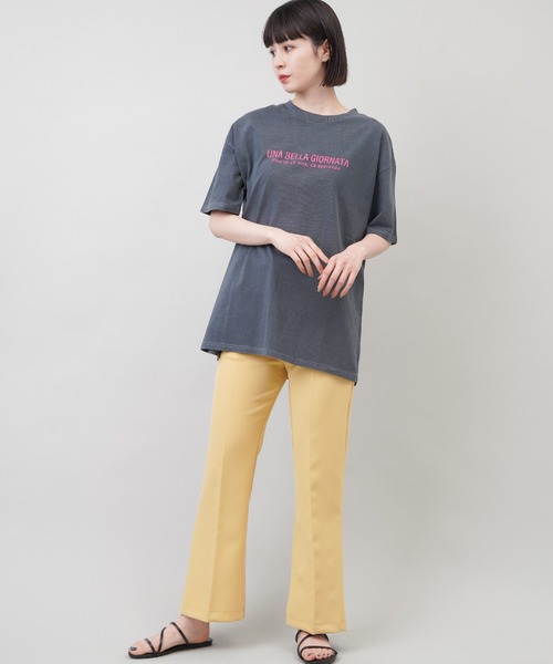 SPINNS（スピンズ）の「ゆったりシルエット ピグメント加工バックフォトTシャツ（Tシャツ/カットソー・レディース・オフホワイト/ピンク/スミクロ・ONESIZE）」の14枚目の写真