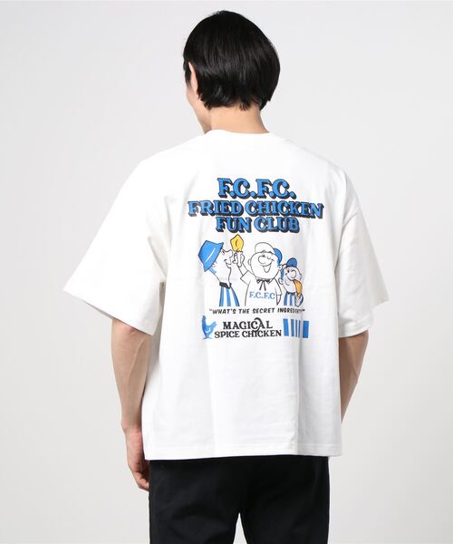 WEGO（ウィゴー）の「WEGO/ボーイズロゴビッグシルエット半袖Tシャツ（Tシャツ/カットソー・メンズ・ホワイト/ダークグリーン/イエロー/ブルー/ベージュ系その他/スミクロ/グリーン系その他・MEDIUM/LARGE）」の15枚目の写真