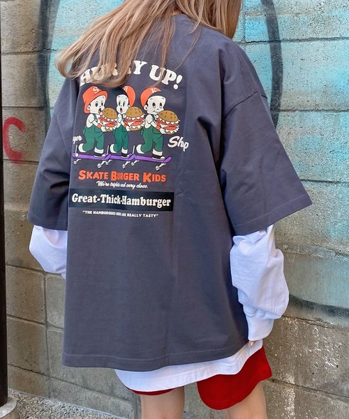 WEGO（ウィゴー）の「WEGO/ボーイズロゴビッグシルエット半袖Tシャツ（Tシャツ/カットソー・メンズ・ホワイト/ダークグリーン/イエロー/ブルー/ベージュ系その他/スミクロ/グリーン系その他・MEDIUM/LARGE）」の3枚目の写真