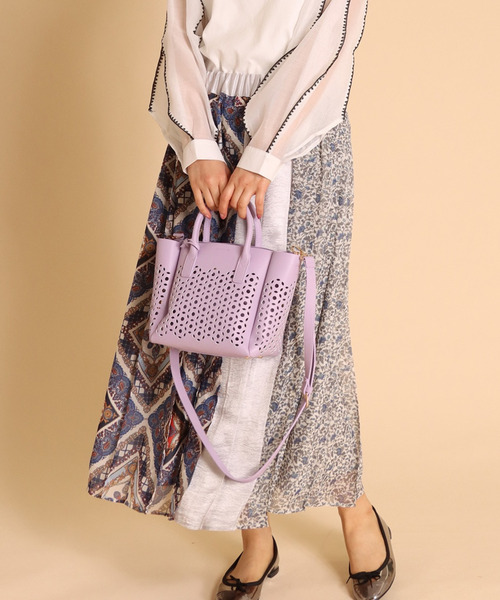 Cepica（セピカ）の「カットワークトート Ｓサイズ（トートバッグ・レディース・パープル/ベージュ/イエロー・ONE SIZE）」の17枚目の写真